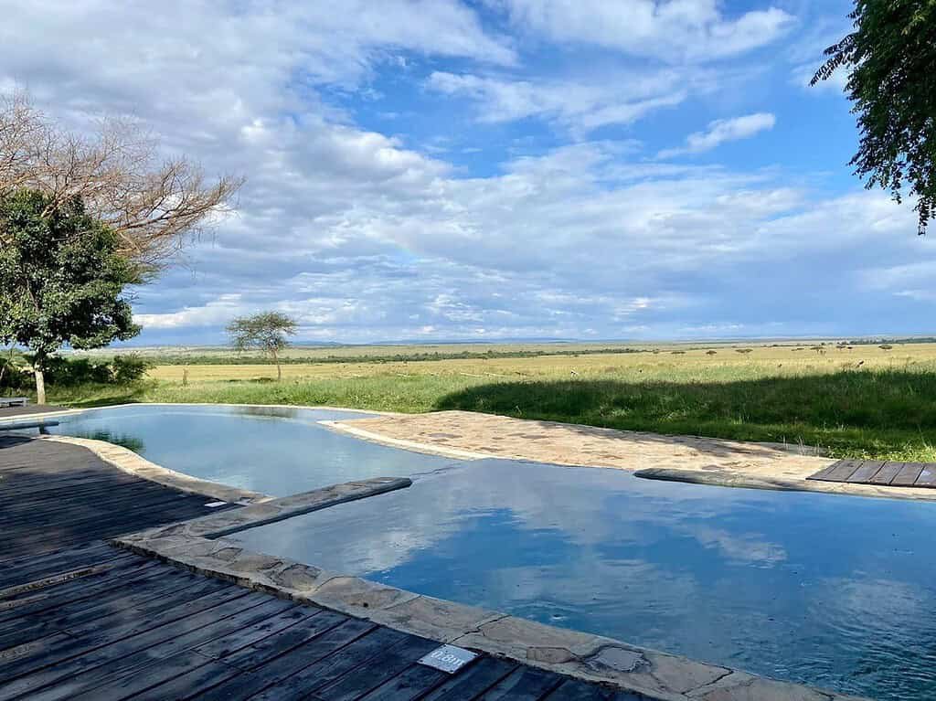 Swimming pool at andBeyond Kichwa Tembo overlooking the Maasai Mara plains