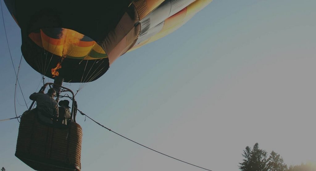 Balloon flight advertised by Naserian Mara Camp as a separately arranged Mara activity