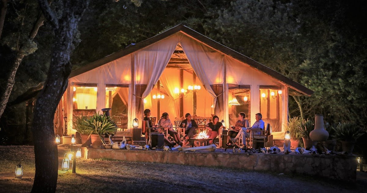 Sekenani Camp canvas-sided communal dining pavilion and evening veranda